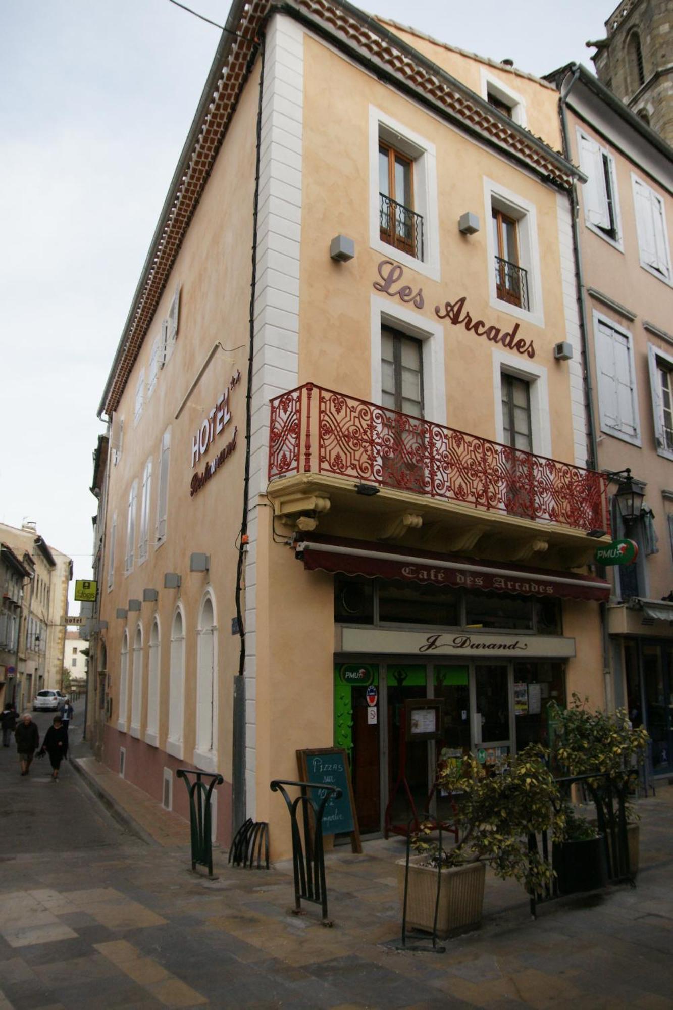 Logis Hotel Restaurant Les Arcades Limoux Exterior photo