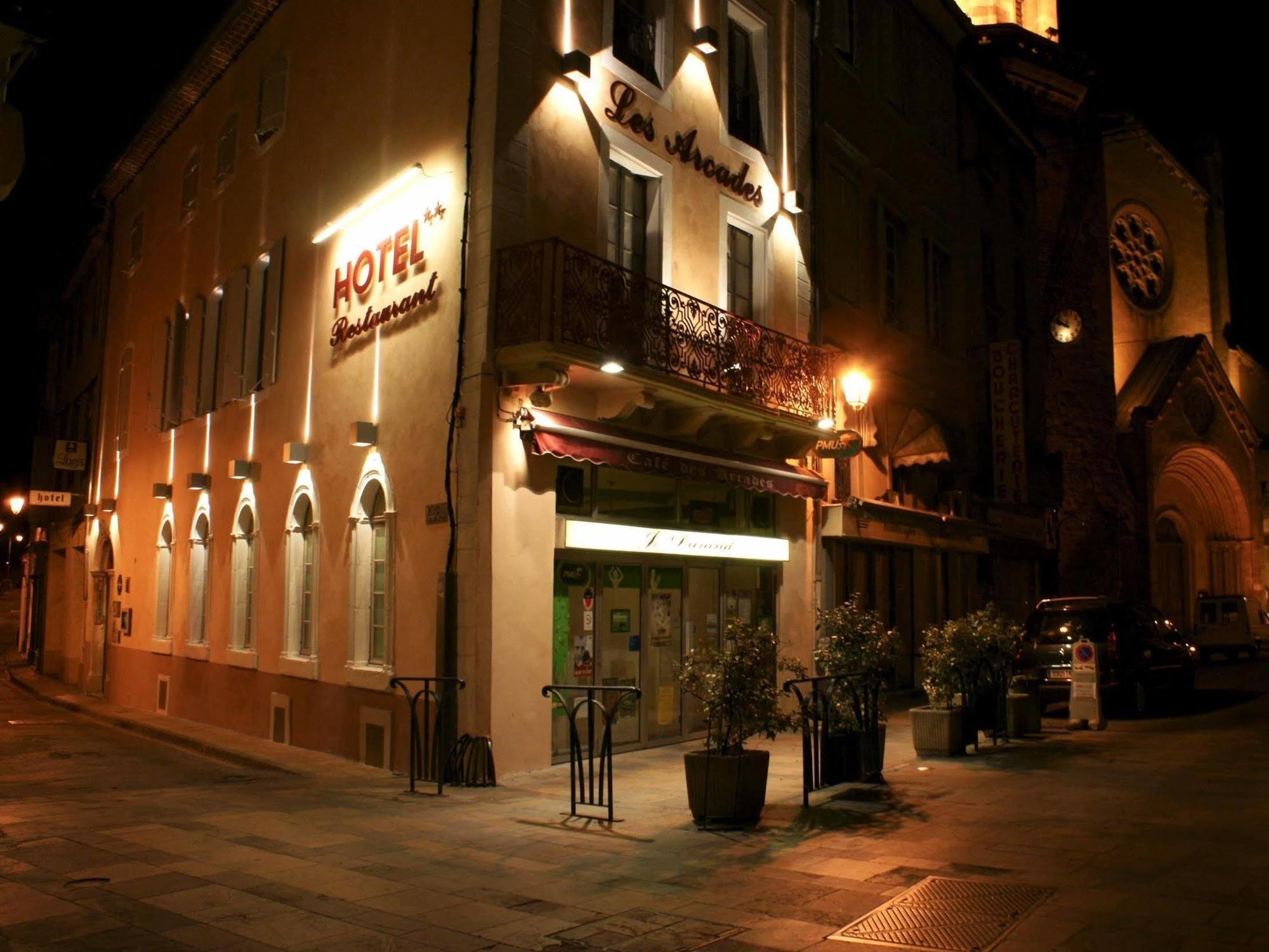 Logis Hotel Restaurant Les Arcades Limoux Exterior photo